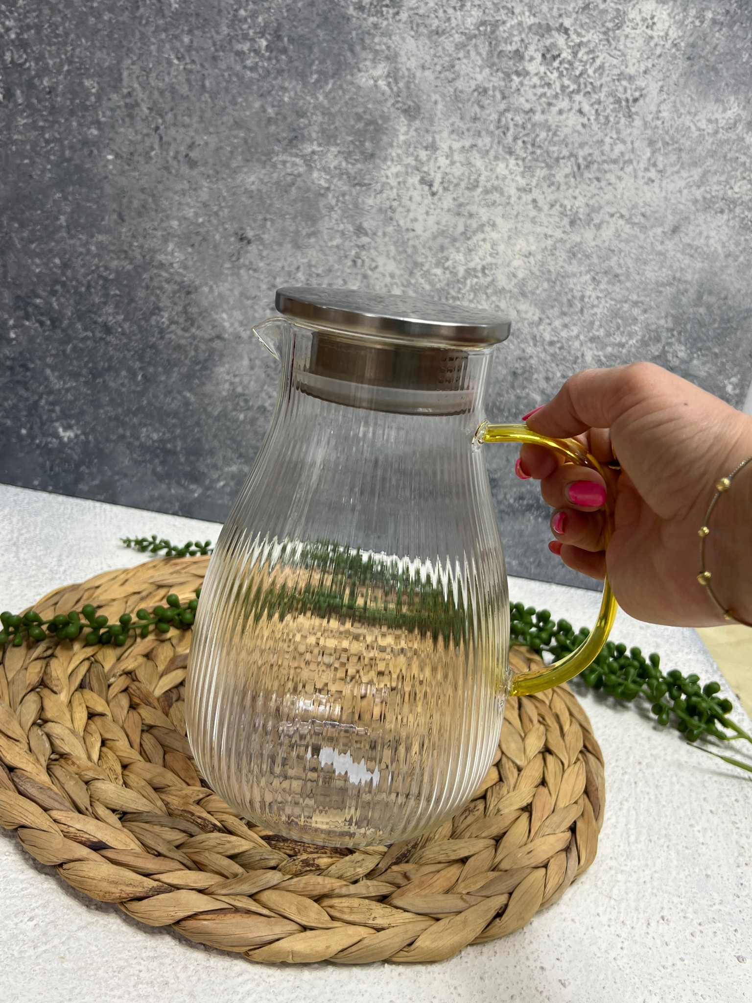 خرید انلاین پارچ پیرکس وارداتی درب استیل دسته عسلی